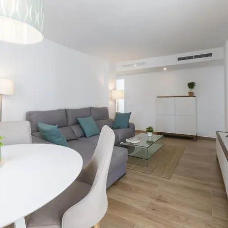 Διαμέρισμα Ag Voramar *